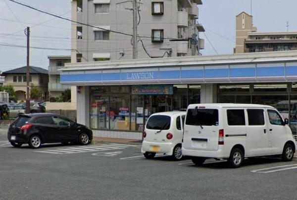 グランドール　ローソン大野城東大利二丁目店（コンビニ）／240m　