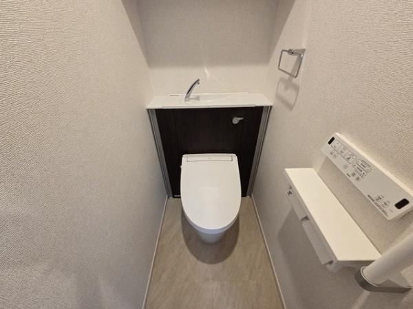 プレシャス ベース　トイレ　