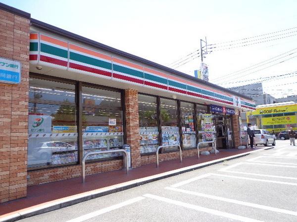 サンビオ　セブンイレブン大野城まどかぴあ前店（コンビニ）／537m　