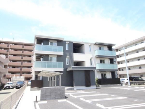 福岡市博多区板付７