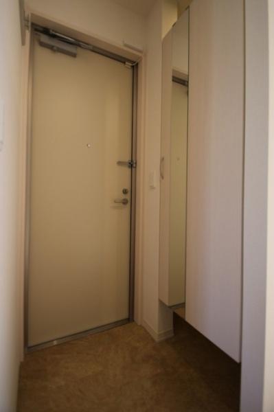 優水 C棟　玄関　