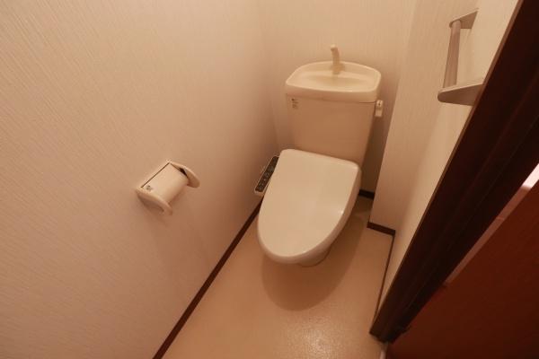 シャーメゾン大利　トイレ　