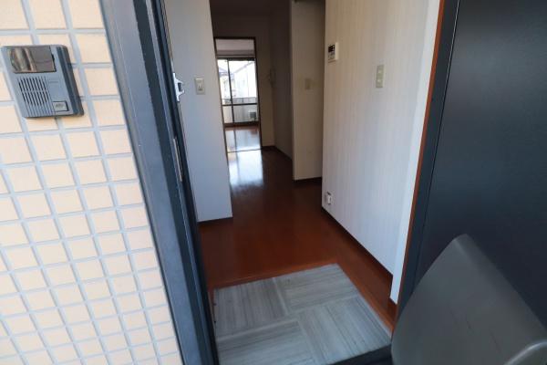 シャーメゾン大利　玄関　