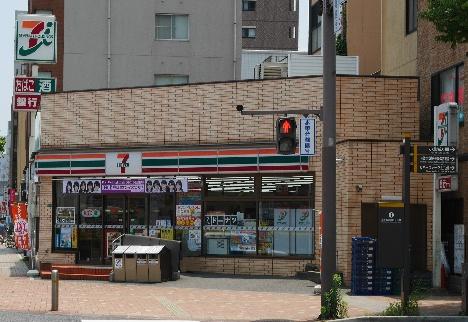 小倉D.C.TOWER　セブンイレブン西小倉駅前店（コンビニ）／171m　