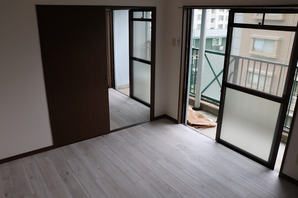 コスモハイツ中央　リビング　