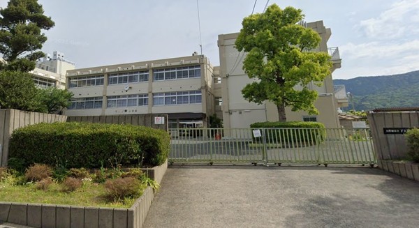 下大利パーク・ホームズ　大野城市立下大利小学校（小学校）／723m　