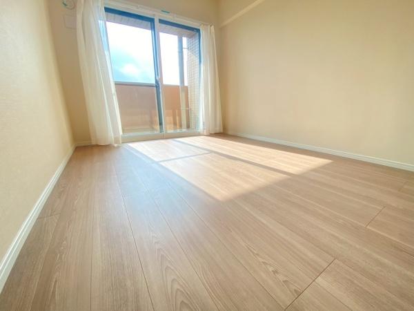 下大利パーク・ホームズ 洋室 下大利パーク・ホームズ 洋室