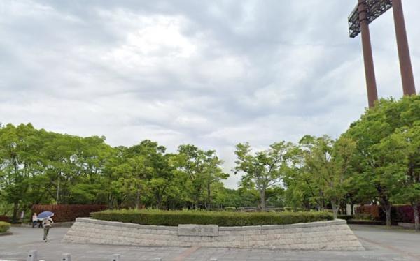 ロワール白木原セントラルステージ　春日公園（公園）／750m　