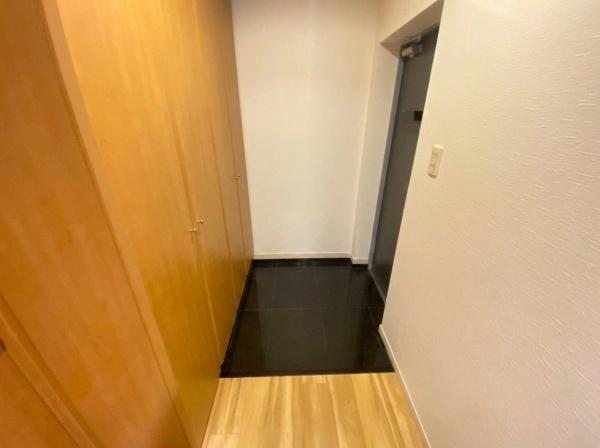 ロワール白木原セントラルステージ　玄関　