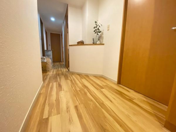 ロワール白木原セントラルステージ　玄関　