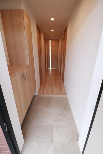 ルネッサンス21春日ザ・パーク　玄関　