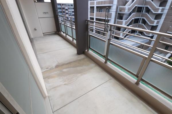 ルネッサンス21春日ザ・パーク　バルコニー　