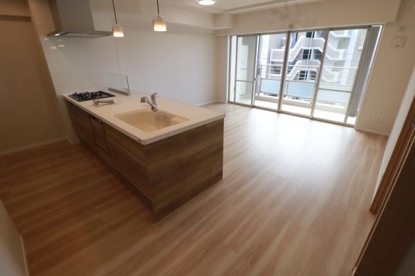 ルネッサンス21春日ザ・パーク　リビング　