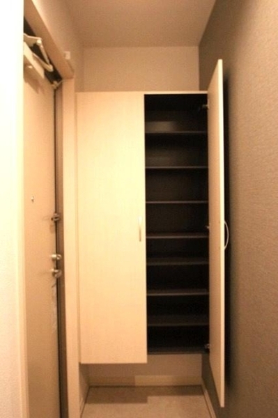 D-room瓦田　収納　