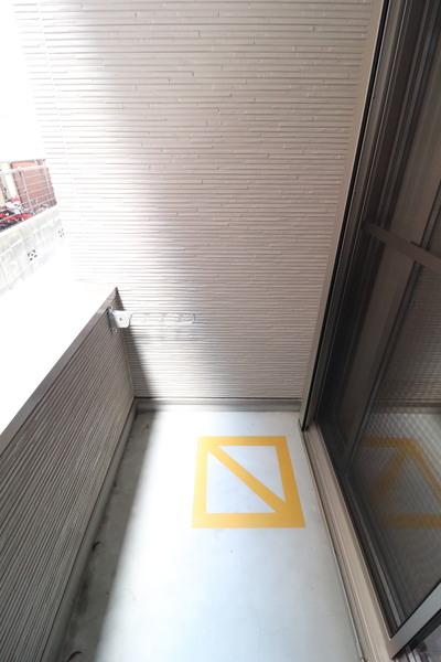 メゾンクレール博多南弐番館　バルコニー　