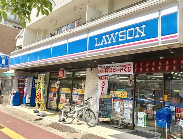 BLESS南福岡駅前　ローソン南福岡駅前店（コンビニ）／175m　