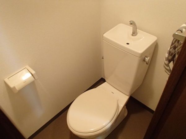 エトランゼ五番館　トイレ　