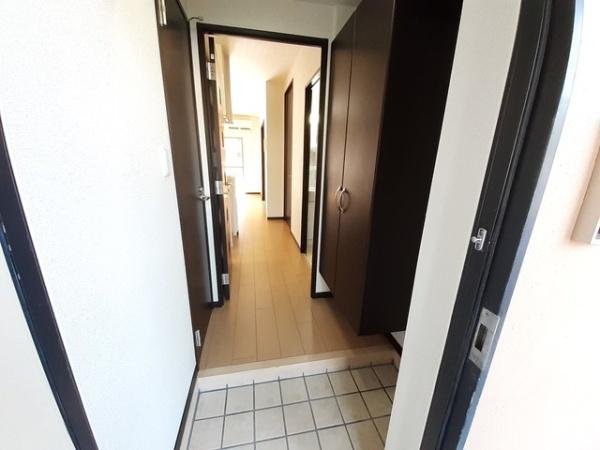 スカイシャトレ空港南　玄関　